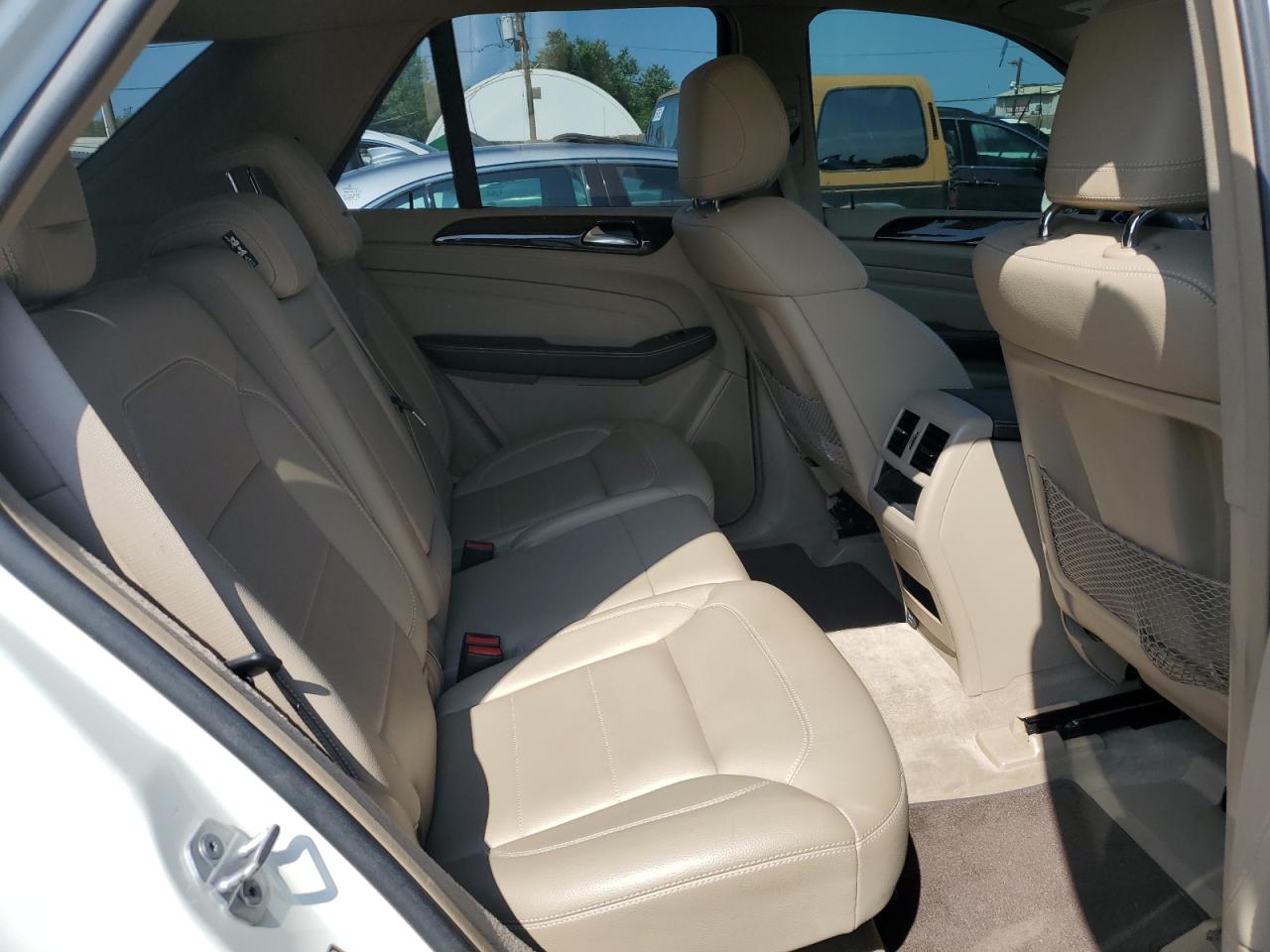 Mercedes-Benz M-Class 350 Bluetec