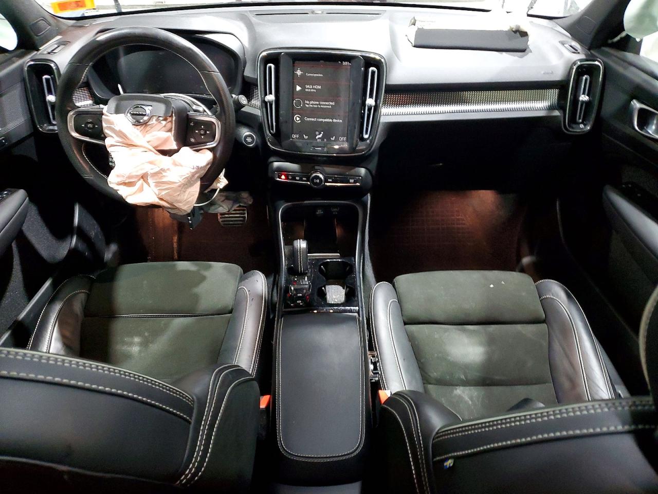 Volvo XC40 T5 R-design