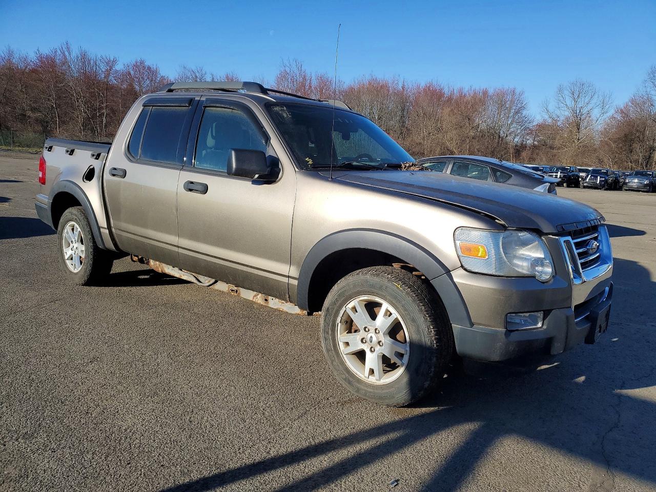 Ford Explorer Xlt