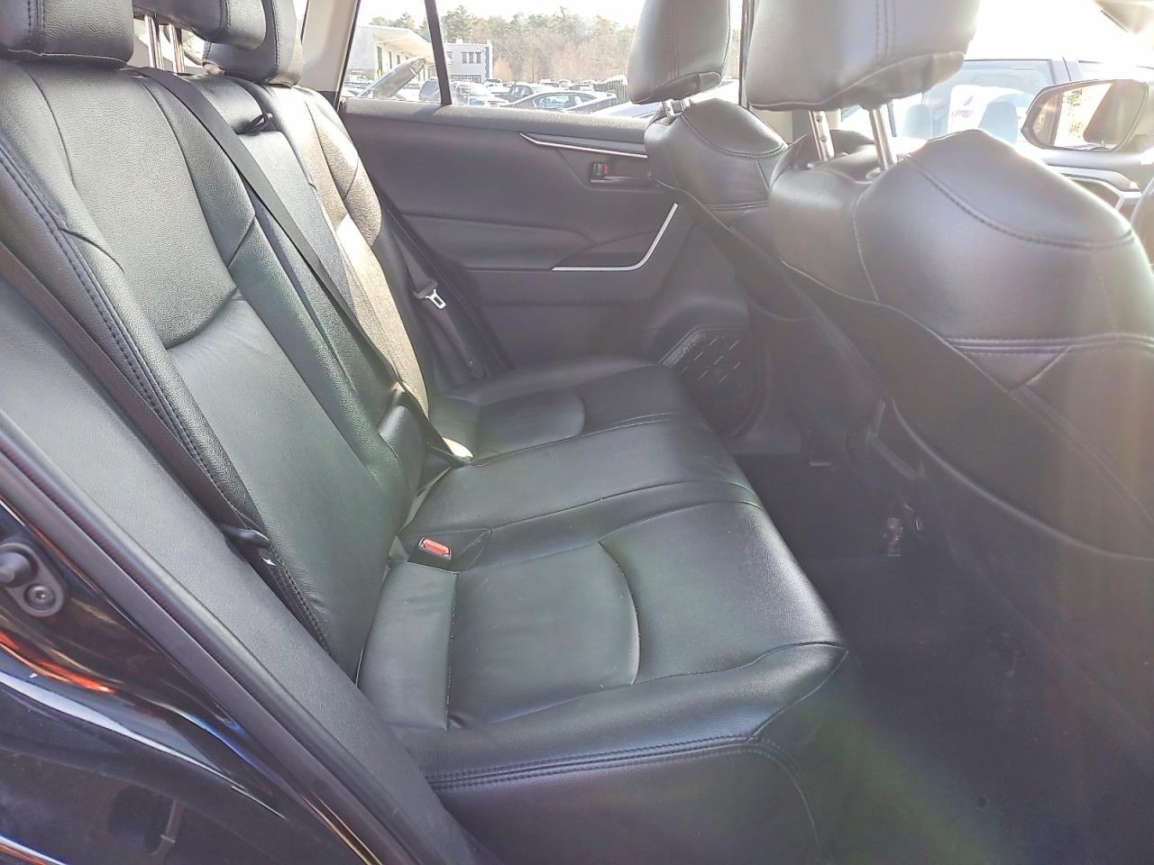Toyota RAV4 Le