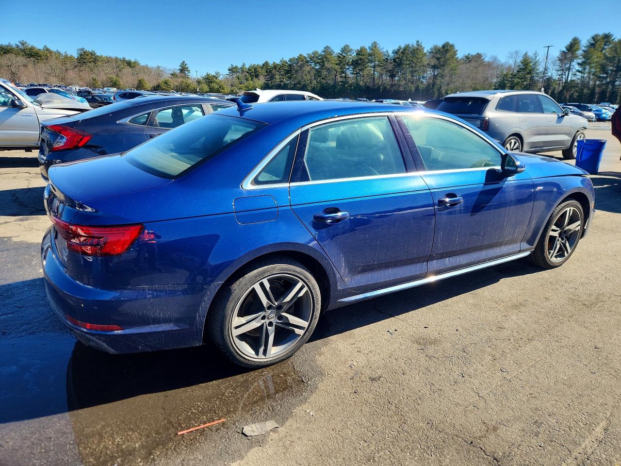 Audi A4 Ultra Premium Plus