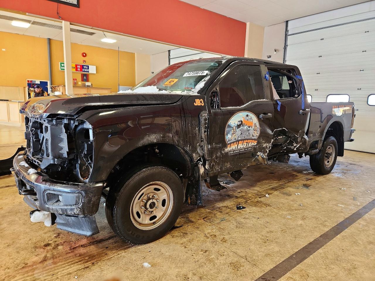 Salvage Ford F-250 Image