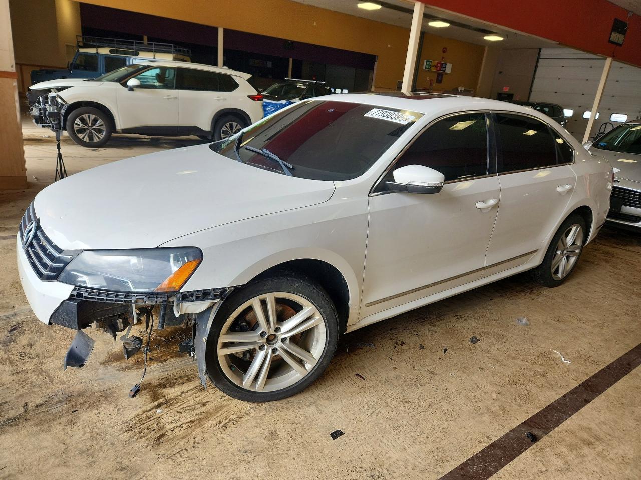 Salvage Volkswagen Passat Image