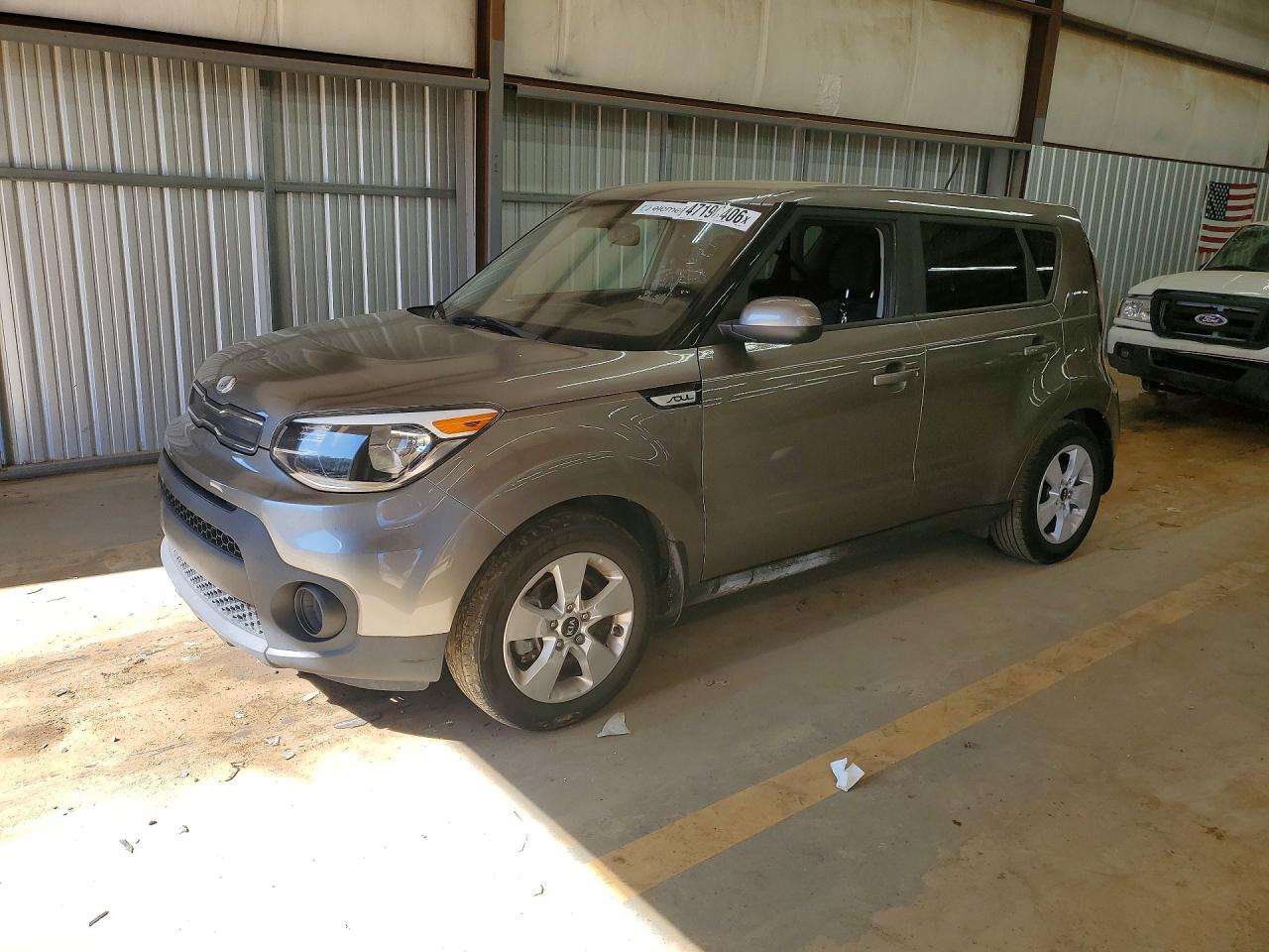 Salvage Kia Soul Image
