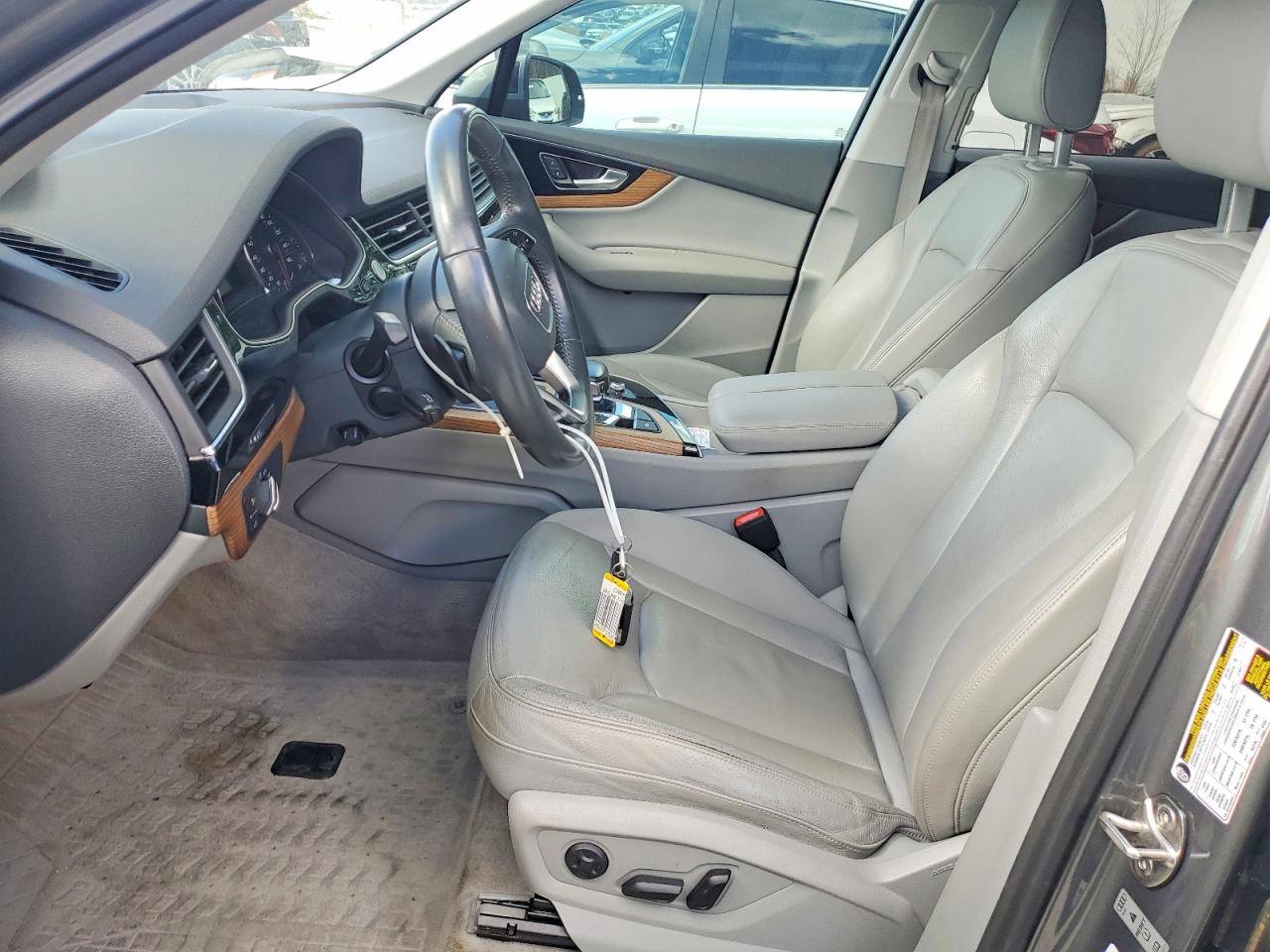 Audi Q7 Premium Plus