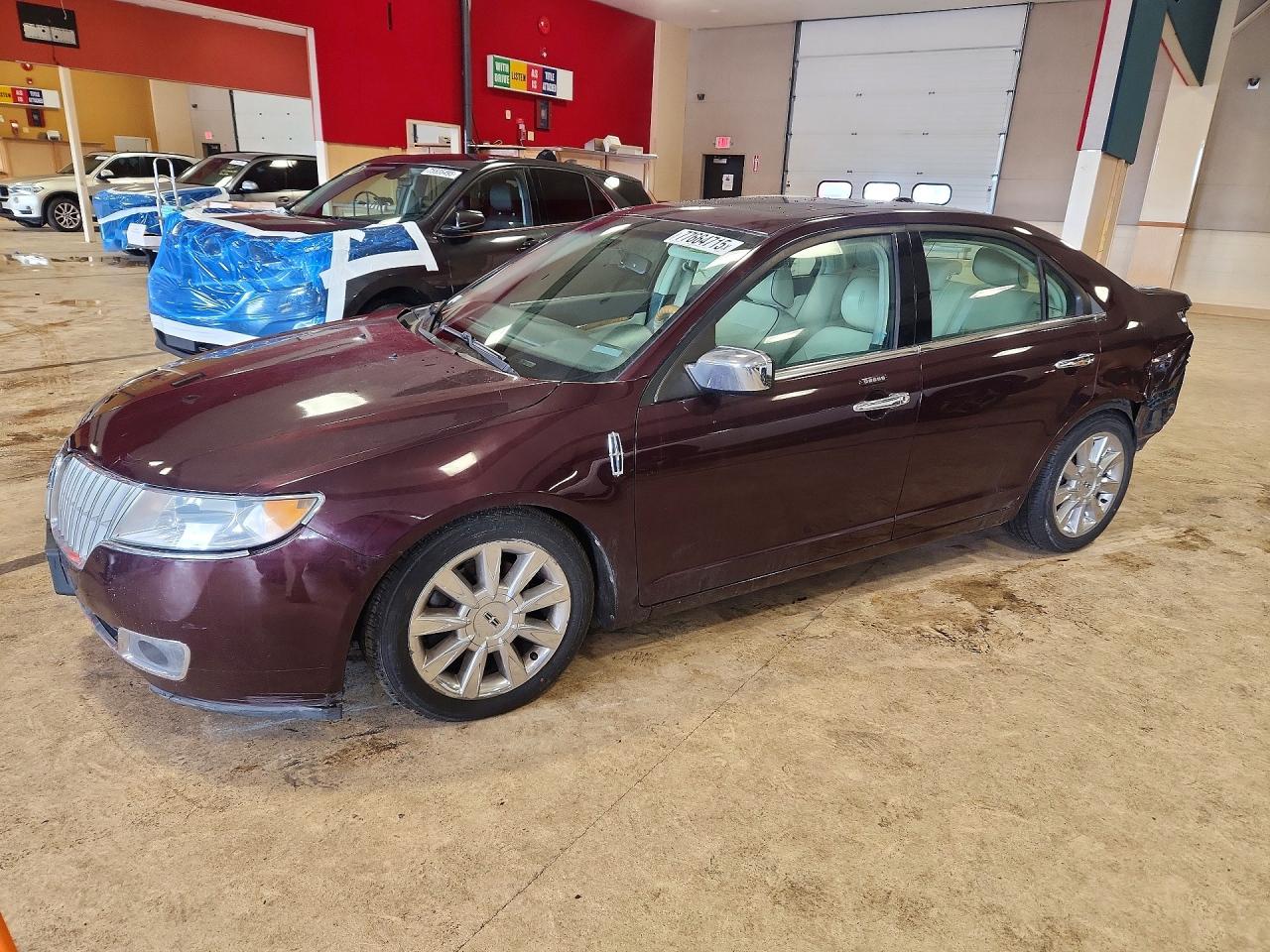 Salvage Lincoln MKZ Image