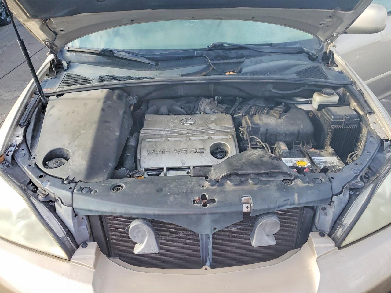 Lexus RX Base