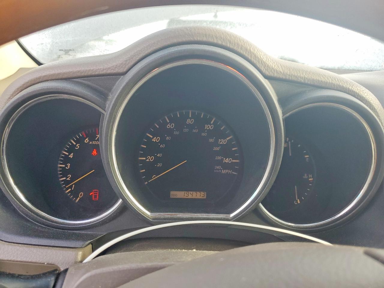 Lexus RX Base