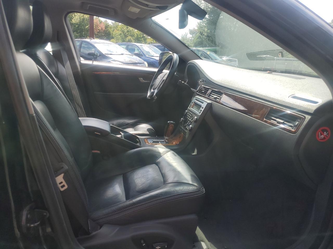 Volvo XC70 T6