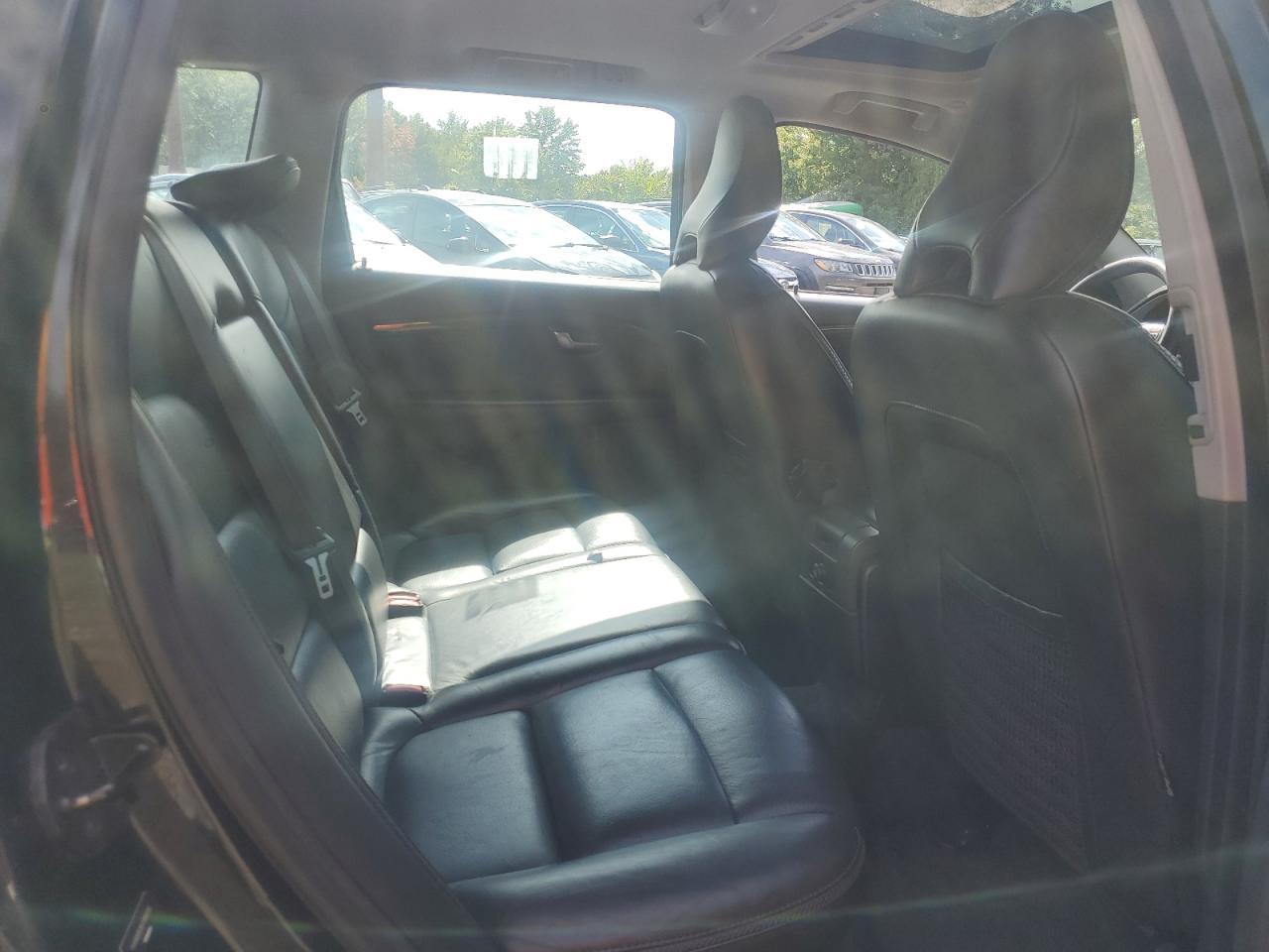 Volvo XC70 T6