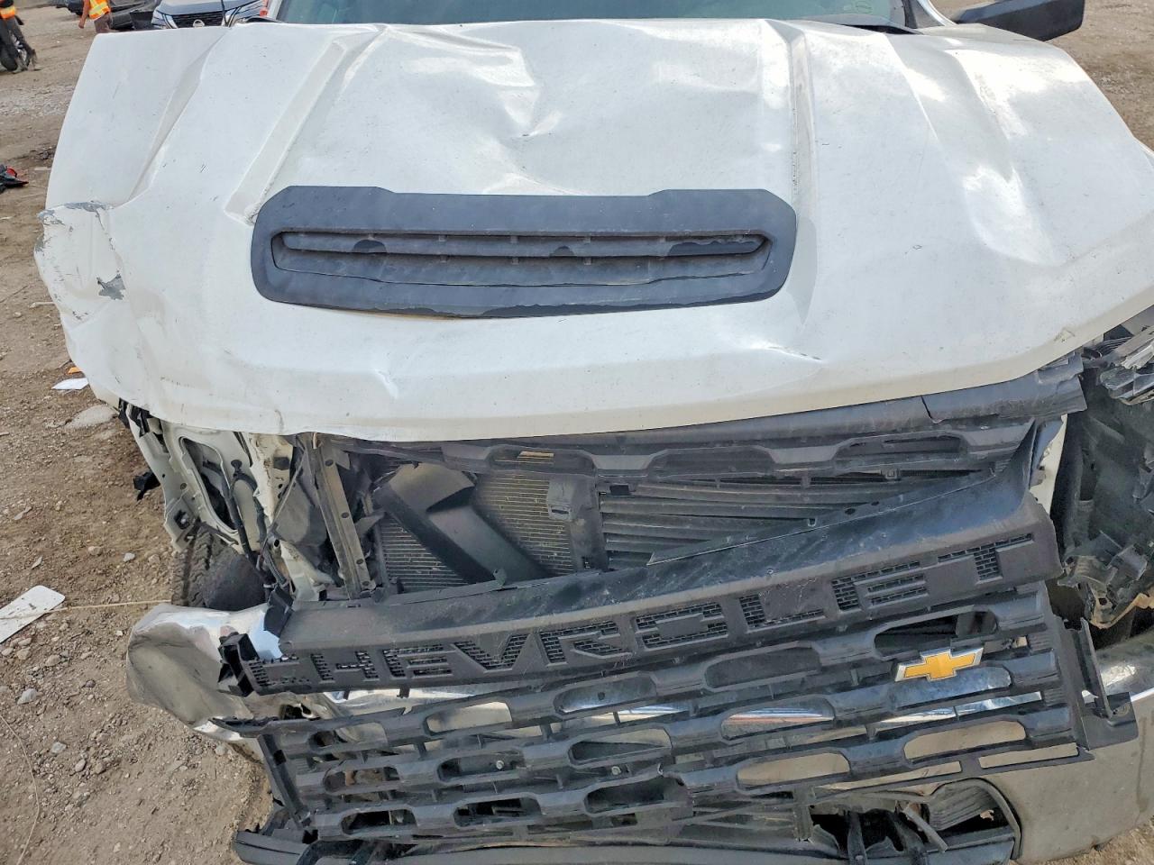 Chevrolet Silve 2500