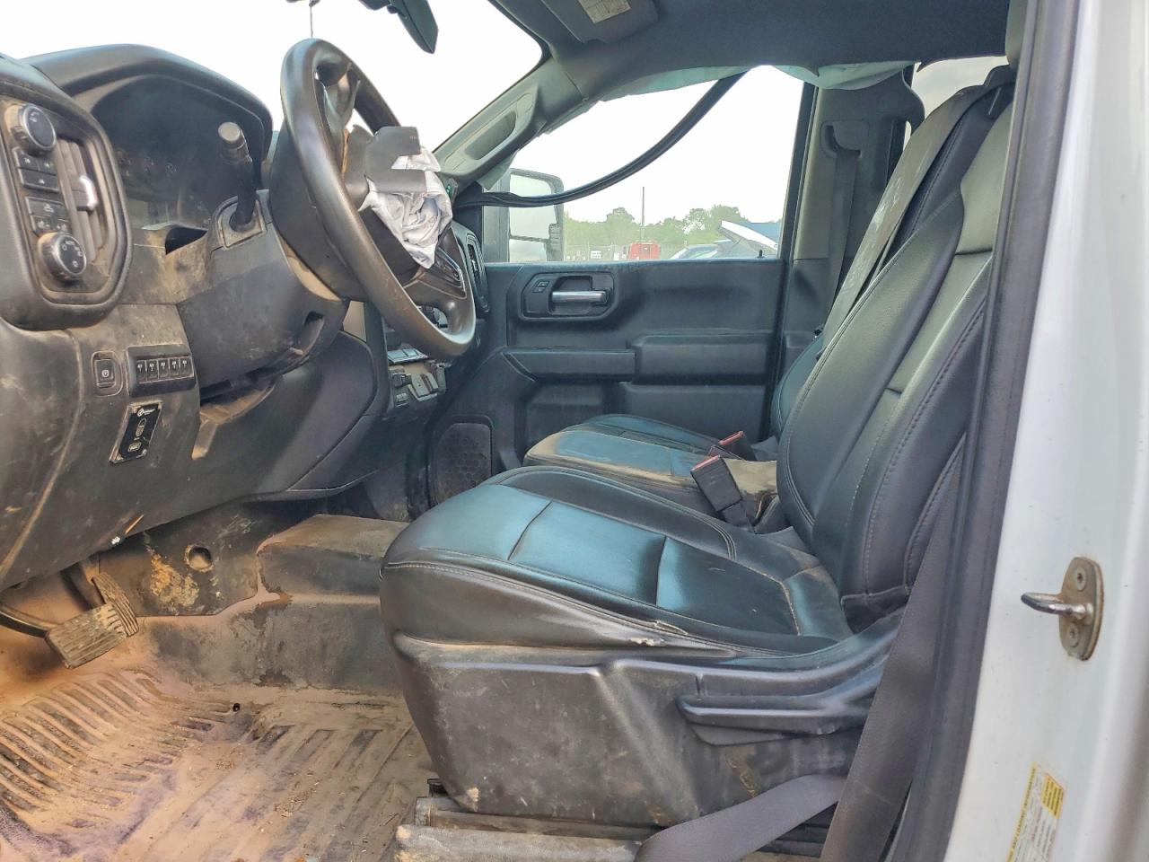 Chevrolet Silve 2500