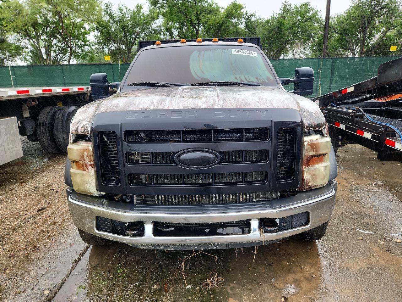 Ford F-550 Super Duty