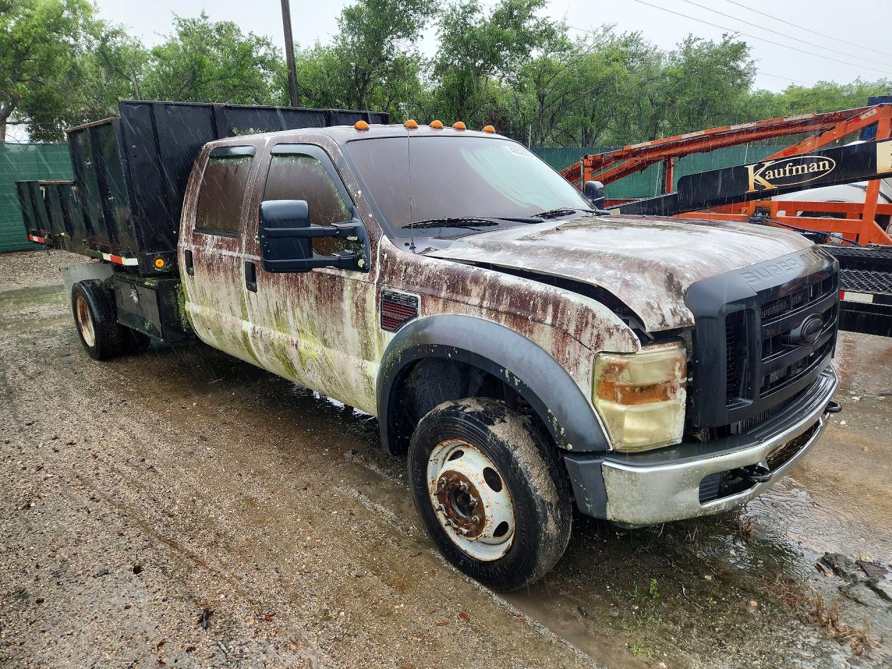 Ford F-550 Super Duty