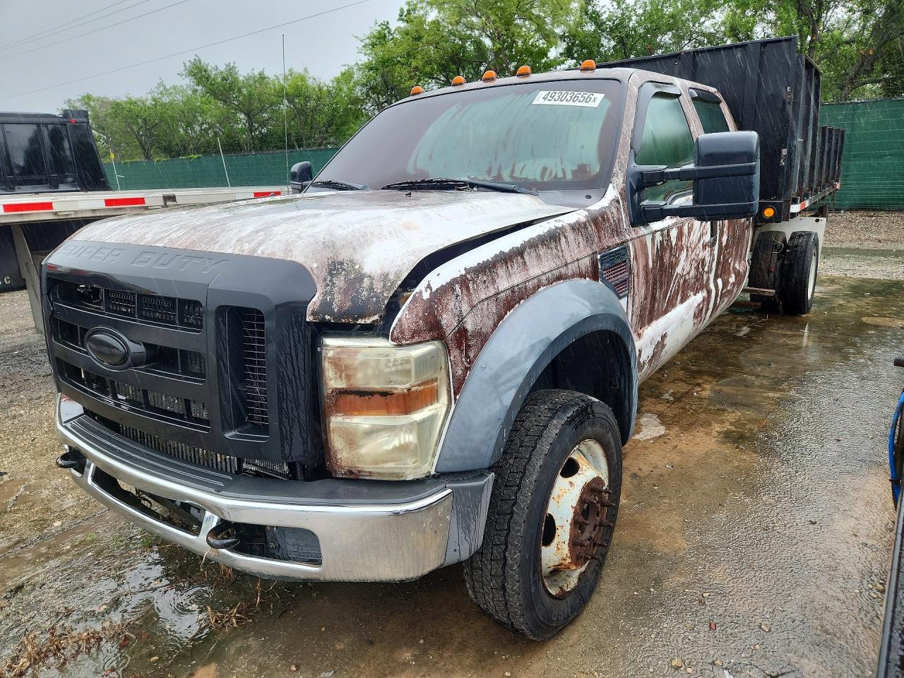 Salvage Ford F-550 Image