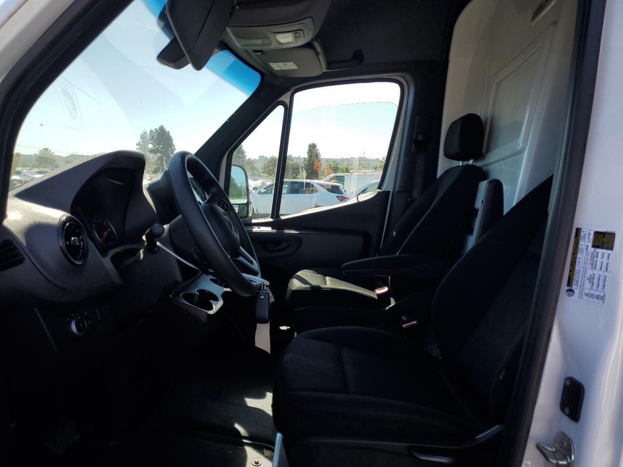 Mercedes-Benz Sprinter 2500