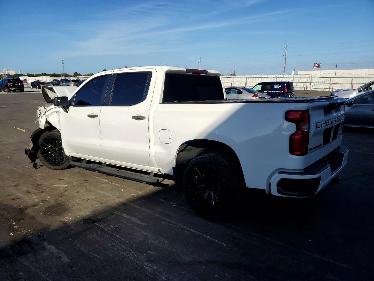 Chevrolet Silverado C1500 Custom