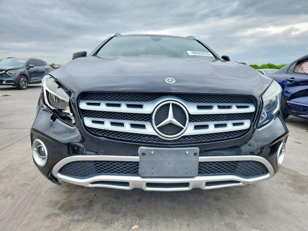 Mercedes-Benz GLA 250