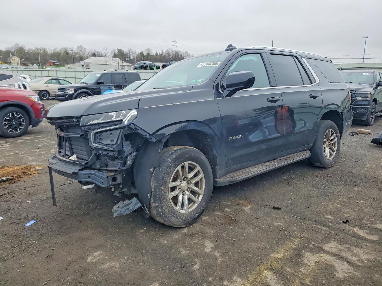 Salvage Chevrolet Tahoe Image
