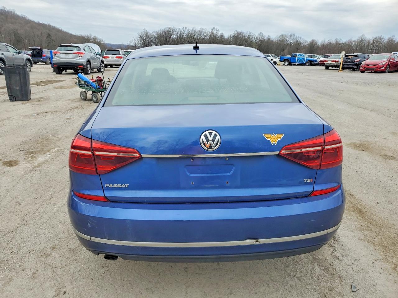 Volkswagen Passat S