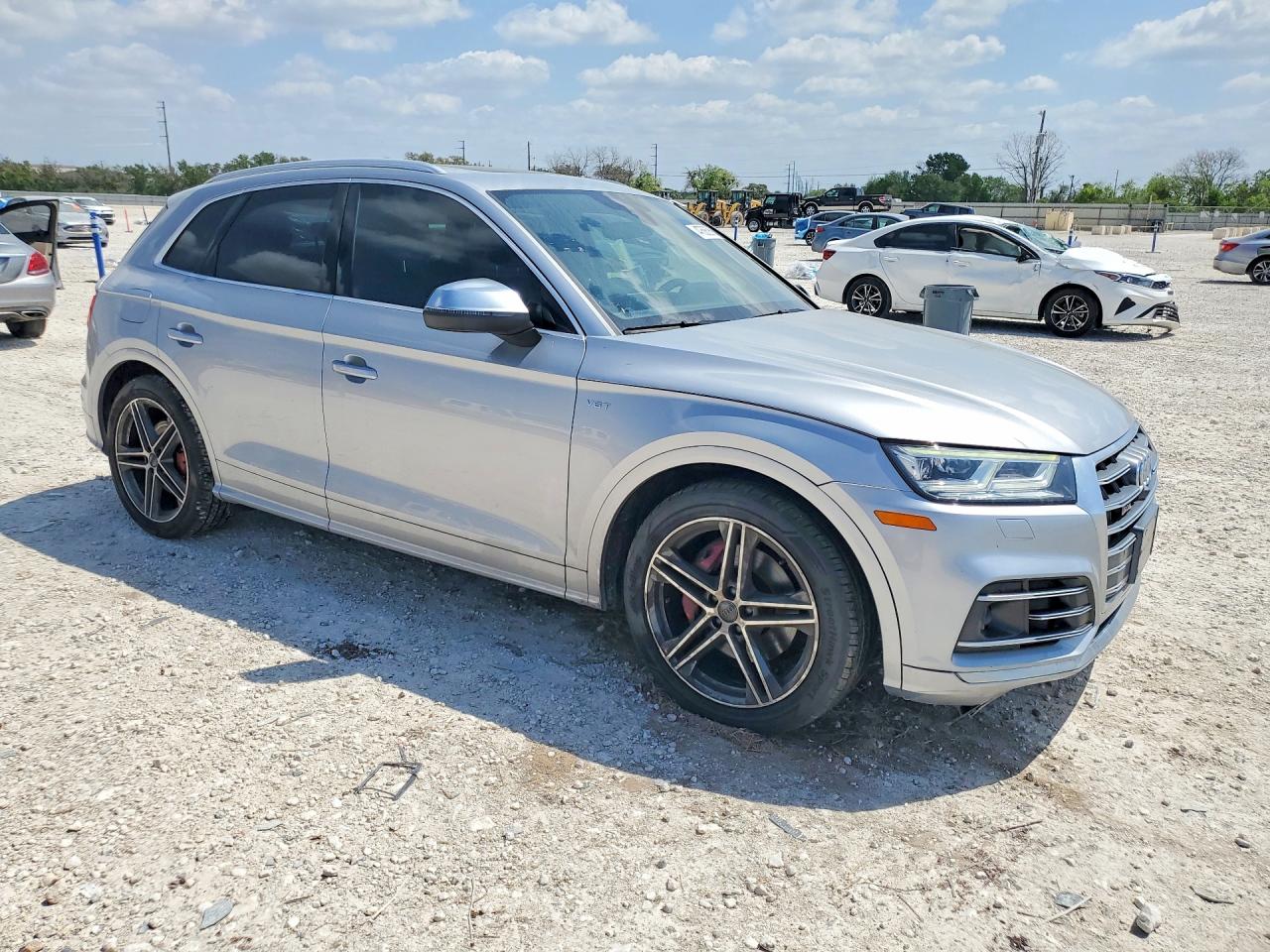 Audi Sq Prestige
