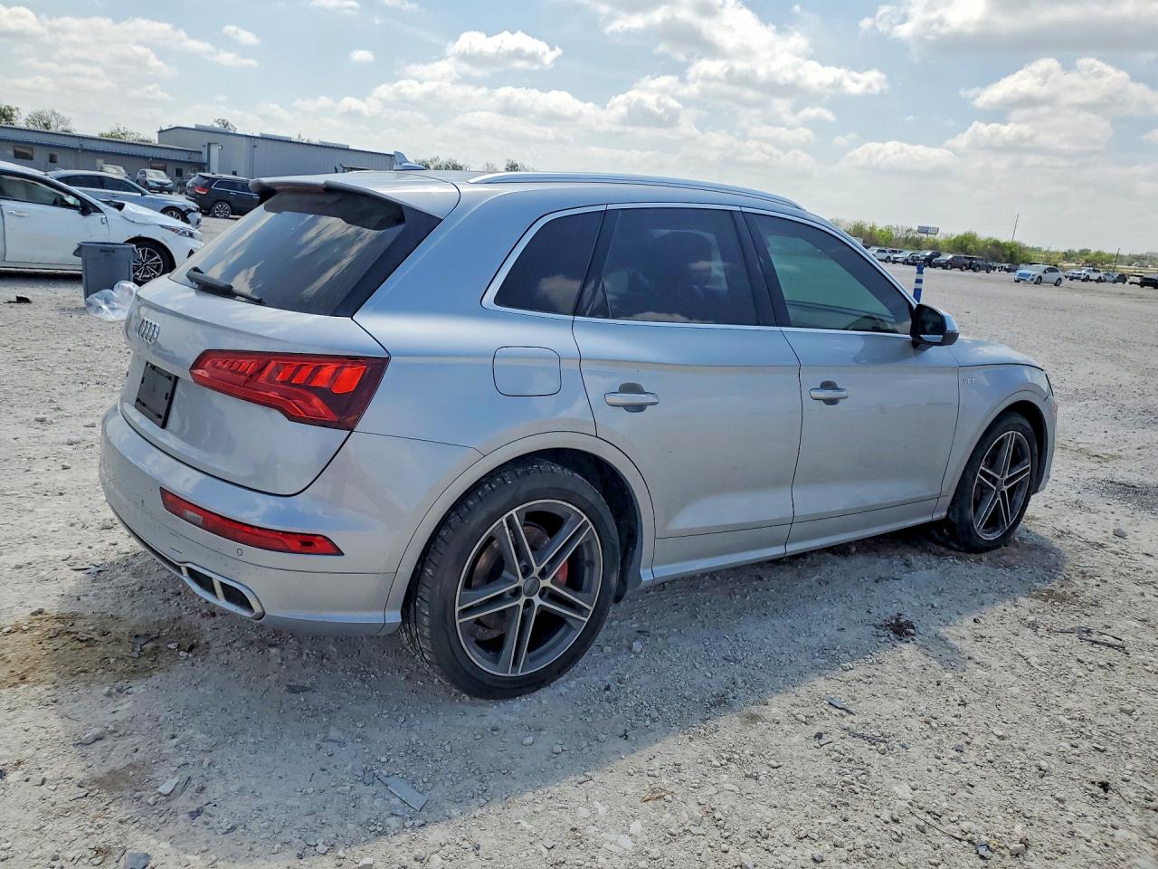 Audi Sq Prestige