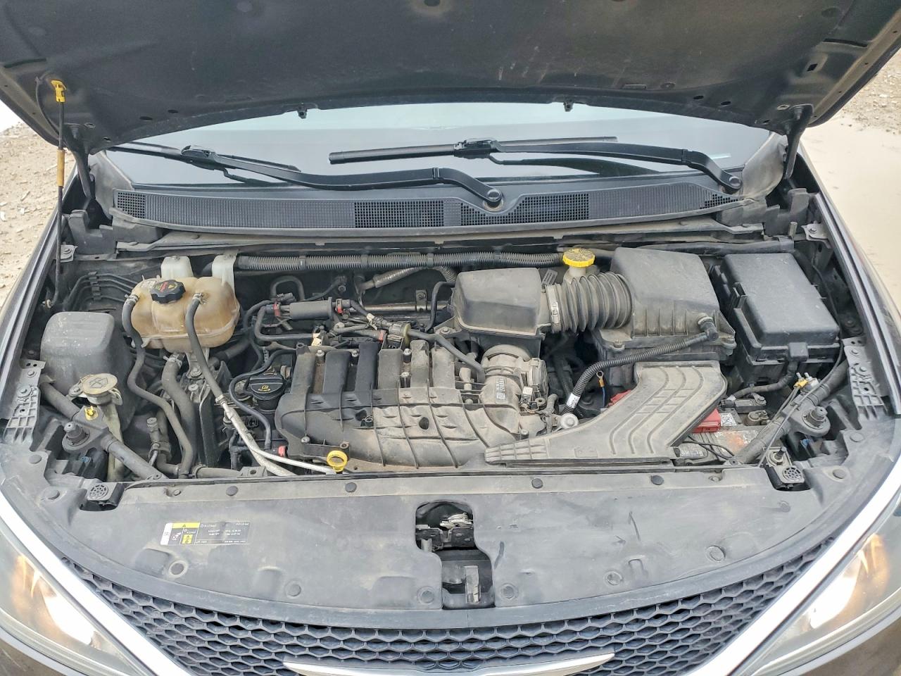 Chrysler Pacifica Touring L