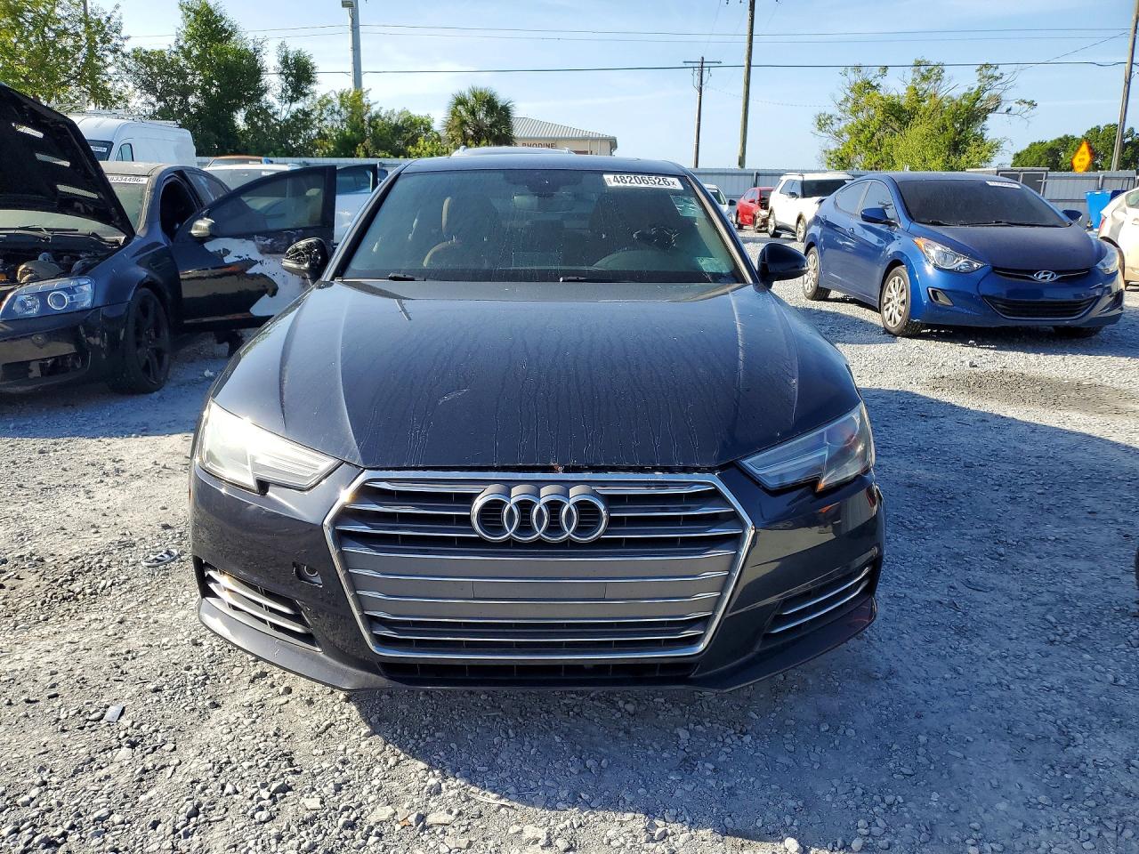 Audi A4 Premium