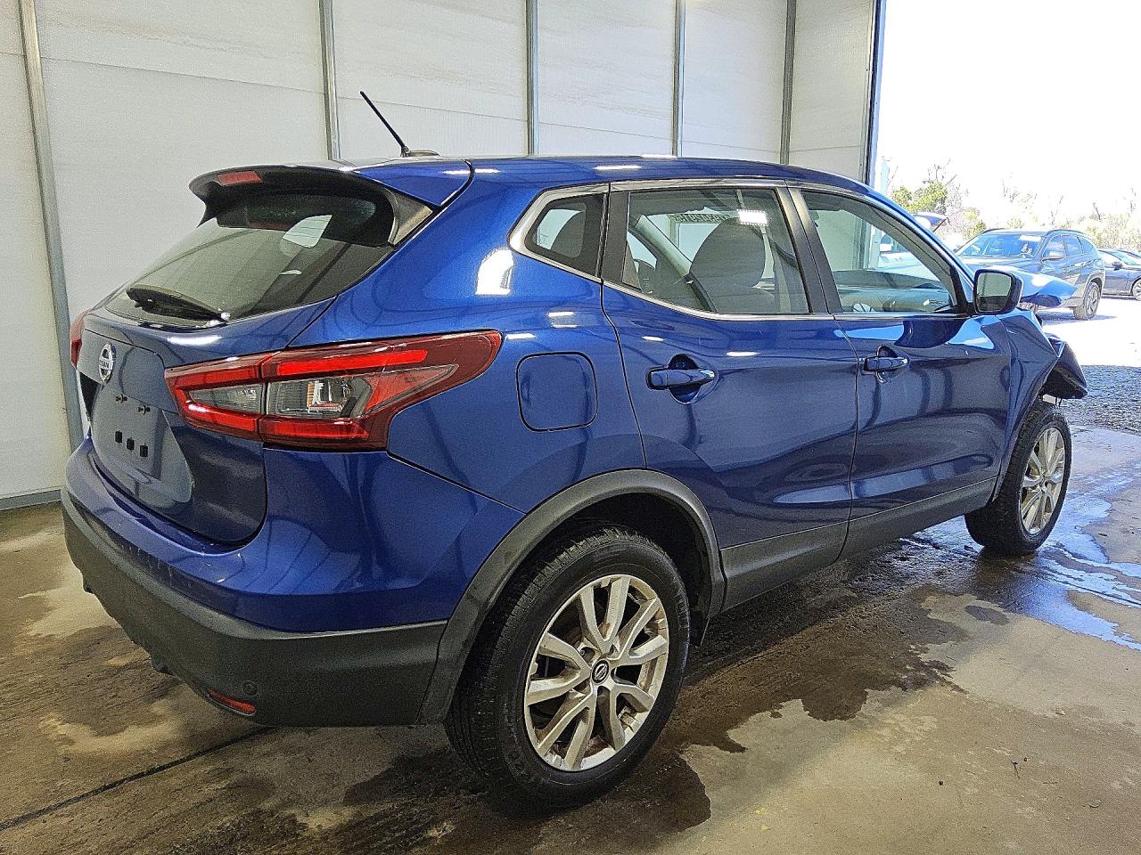 Nissan Rogue S