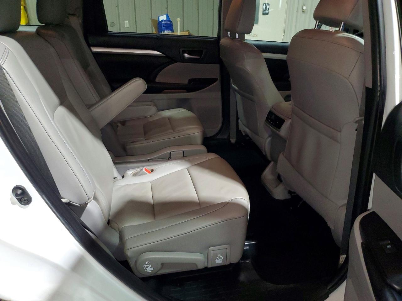 Toyota Highlander Xle