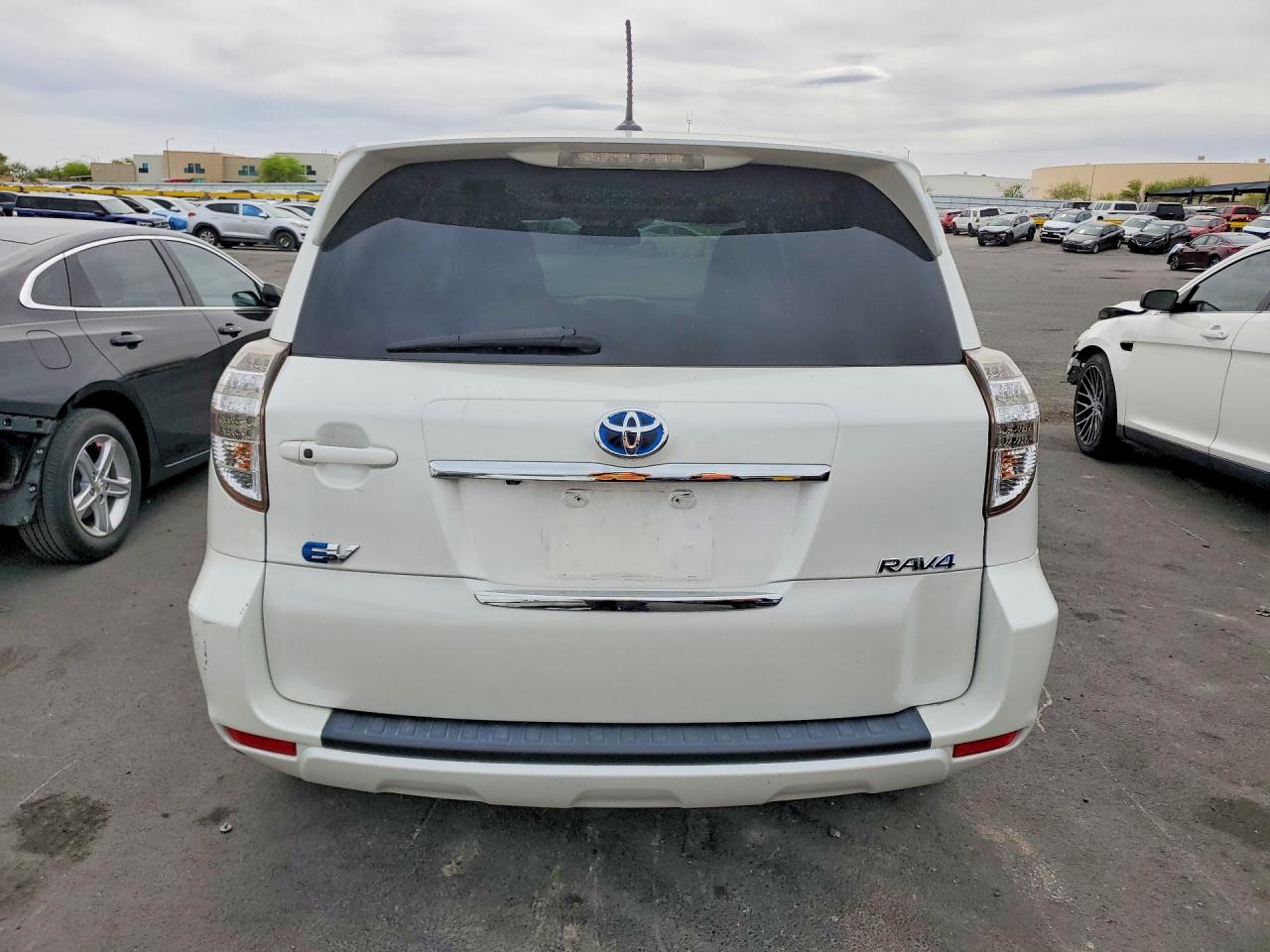 Toyota RAV4 Base