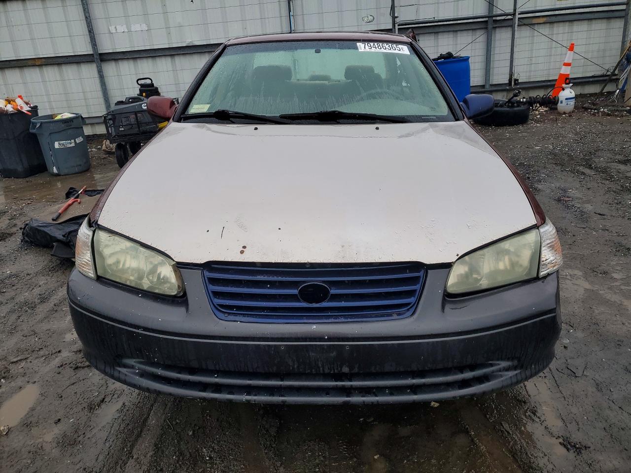 Toyota Camry Ce