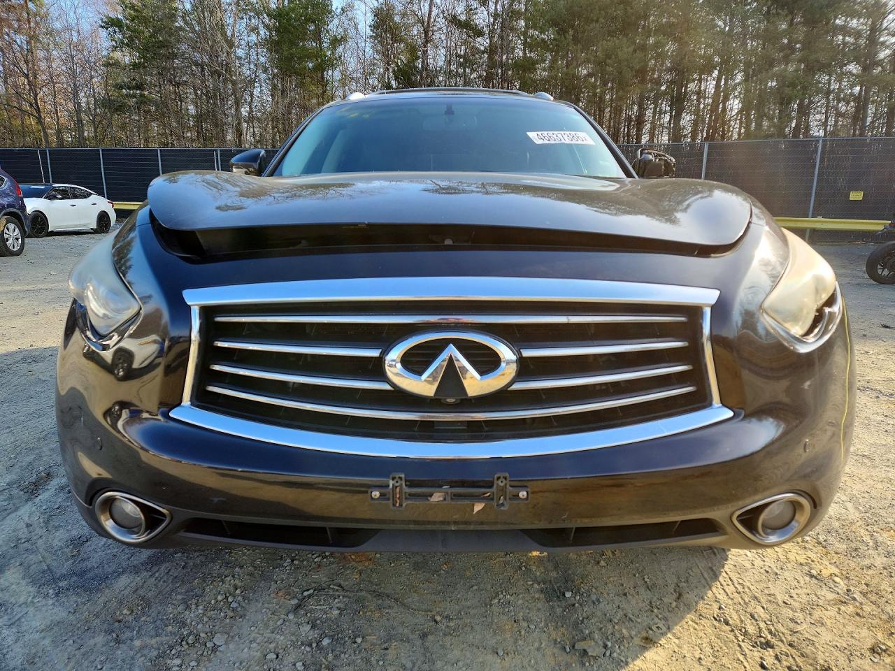 INFINITI Fx Base