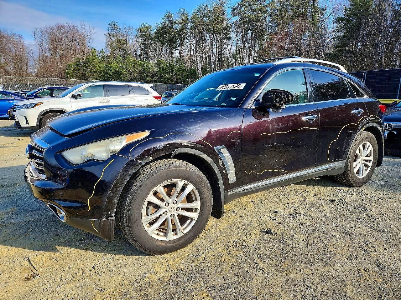 Salvage INFINITI Fx Image
