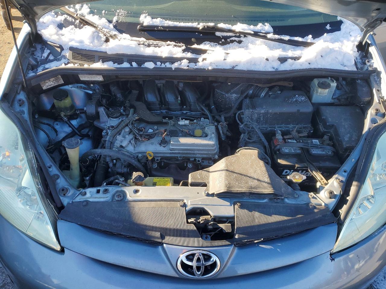 Toyota Sienna Le 7-passenger