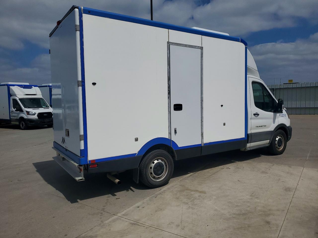 Ford Transit T-350