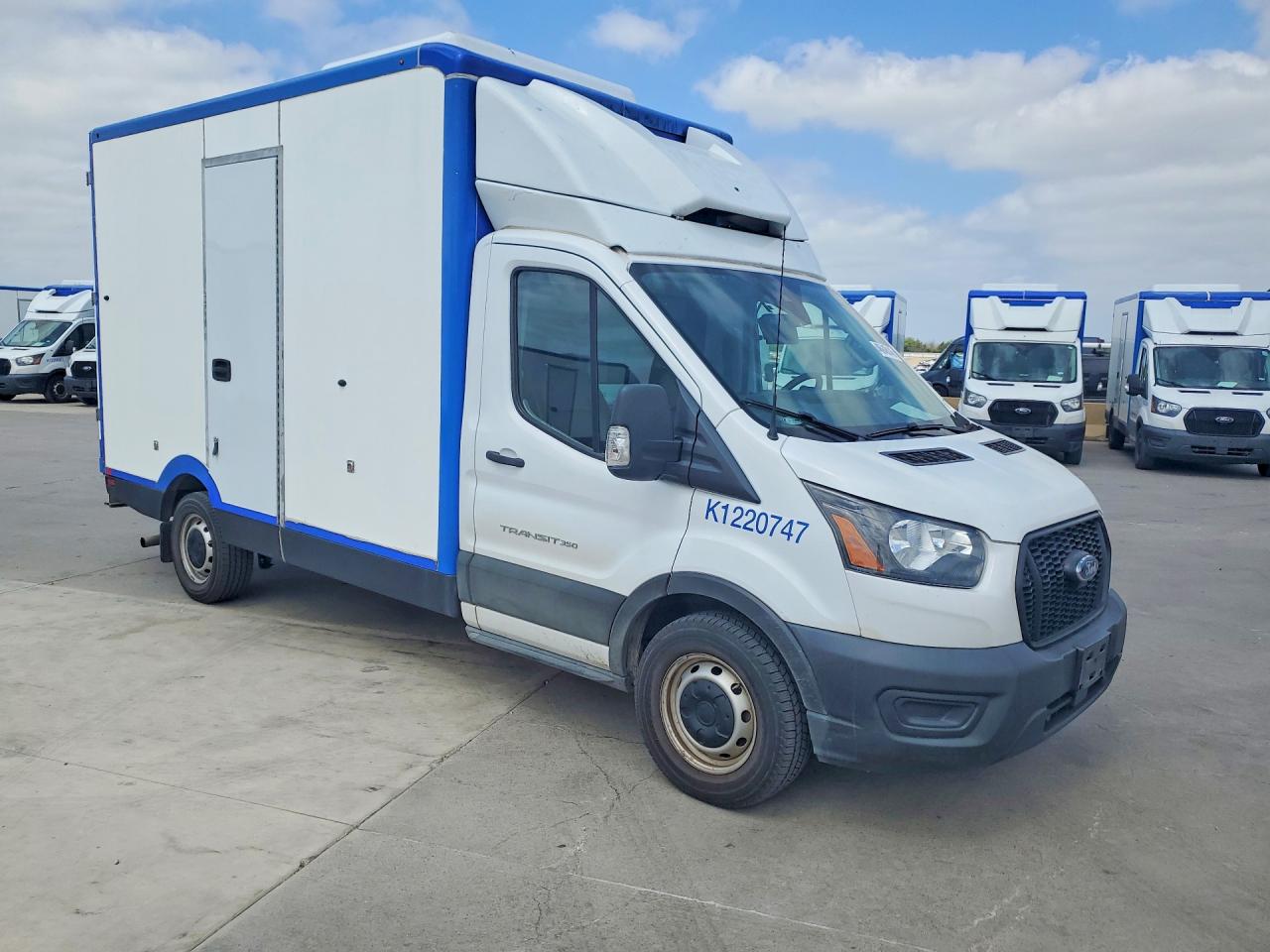 Ford Transit T-350