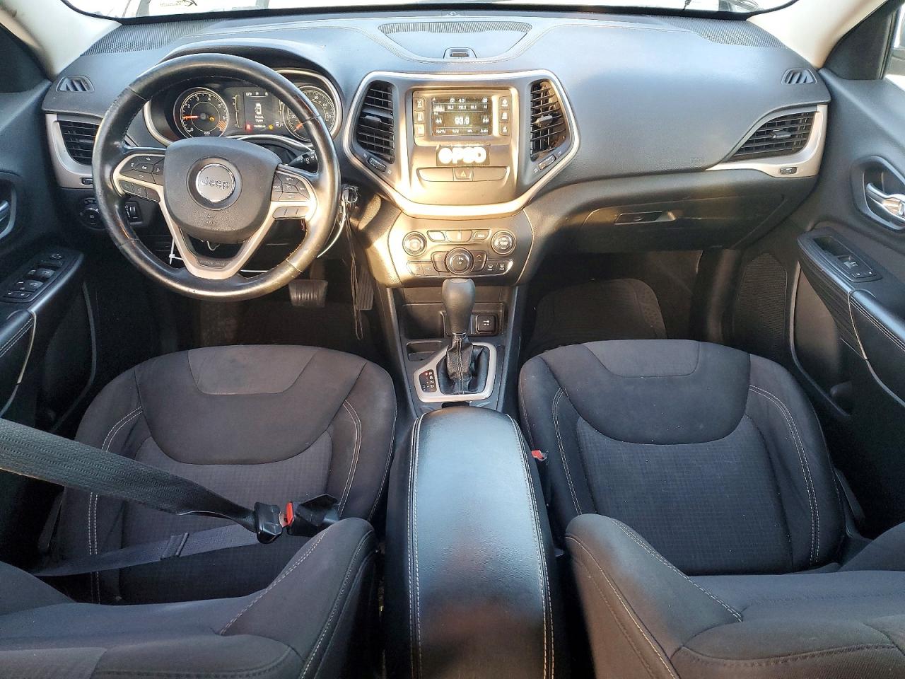 Jeep Grand Cherokee Latitude Plus