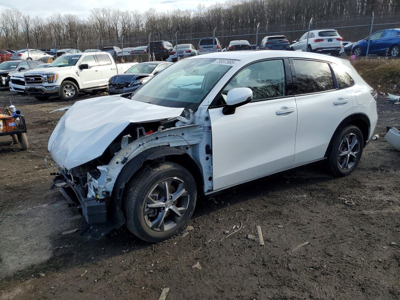 Salvage Honda HR-V Image