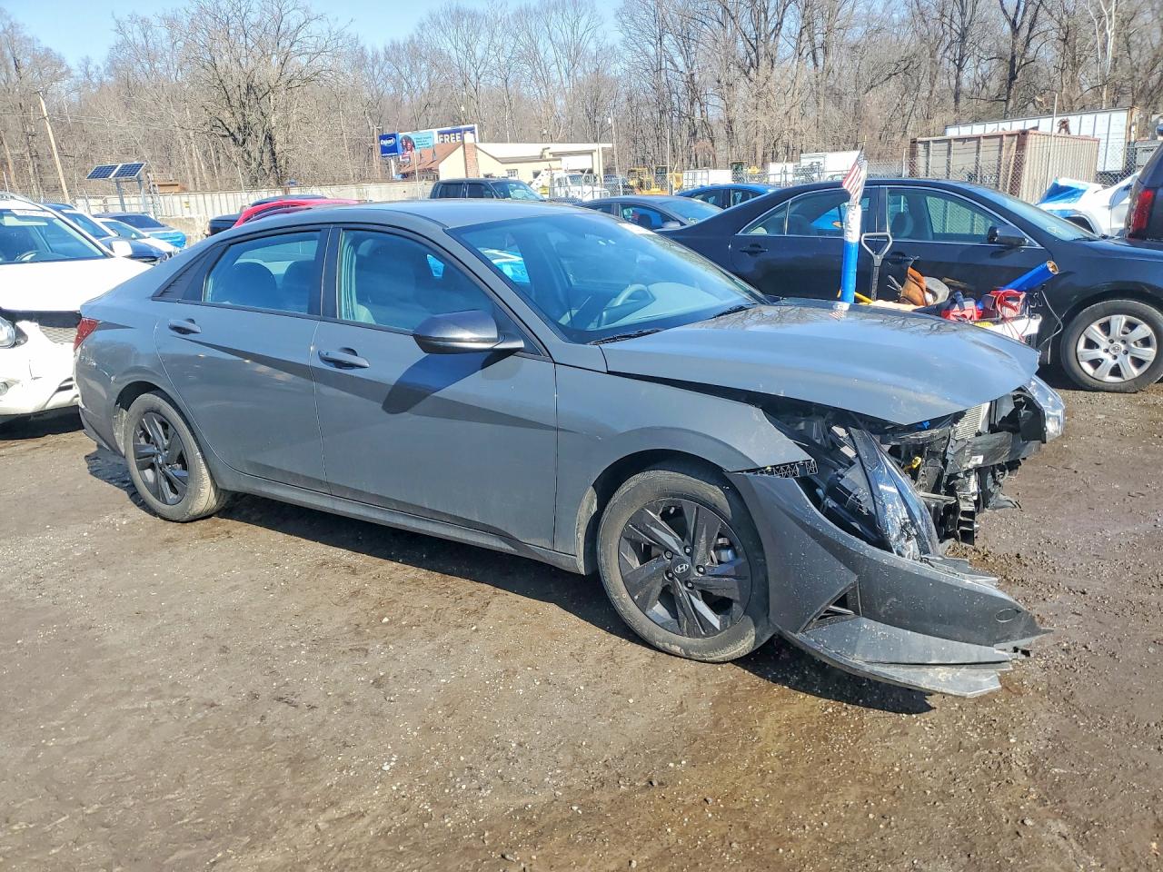 Hyundai ELANTRA Sel