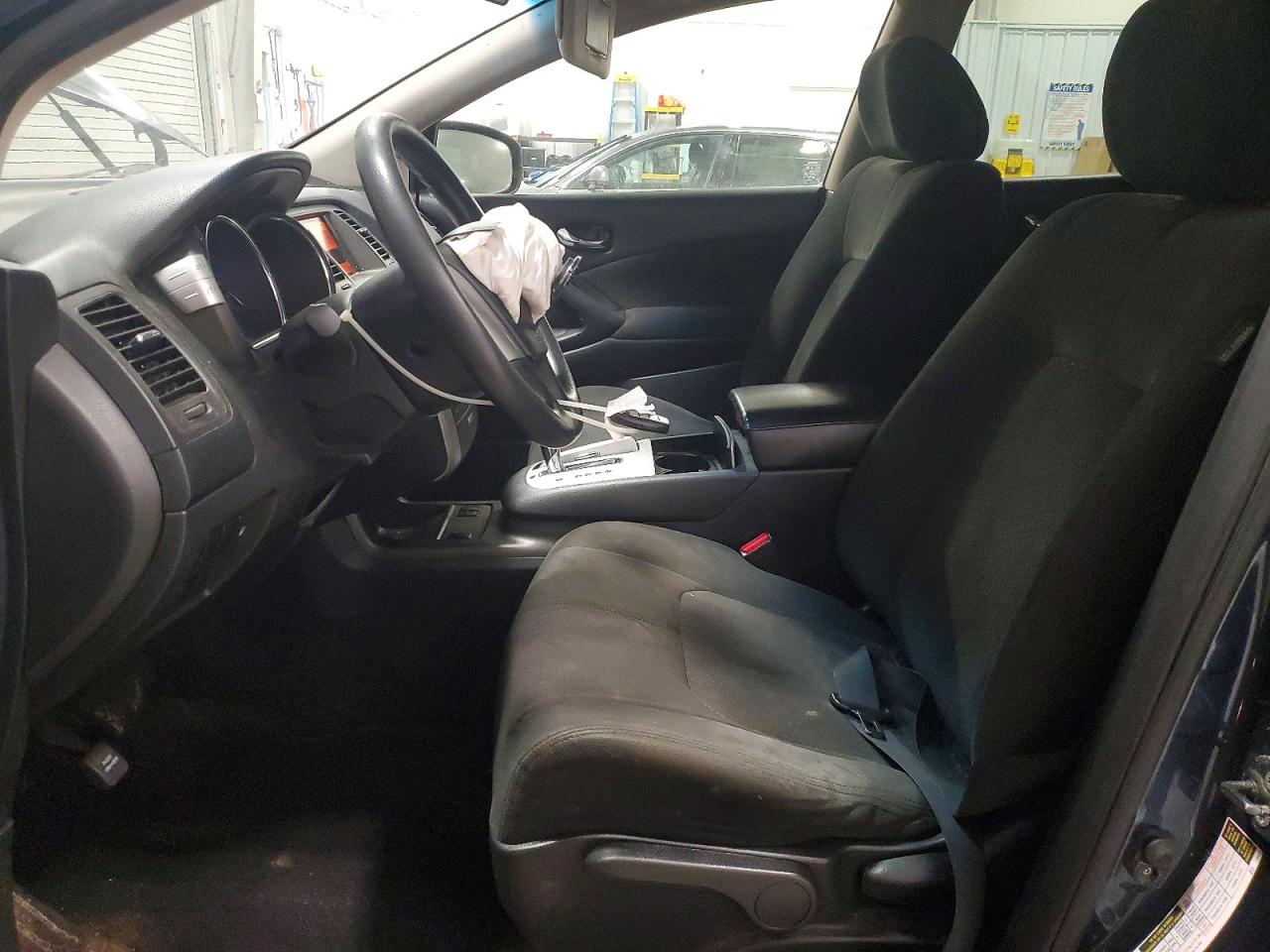 Nissan Murano S