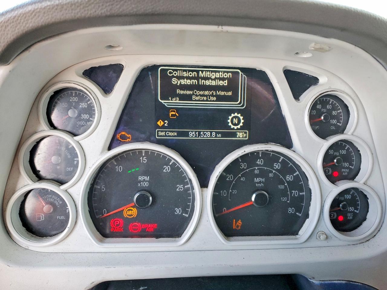 Peterbilt 579