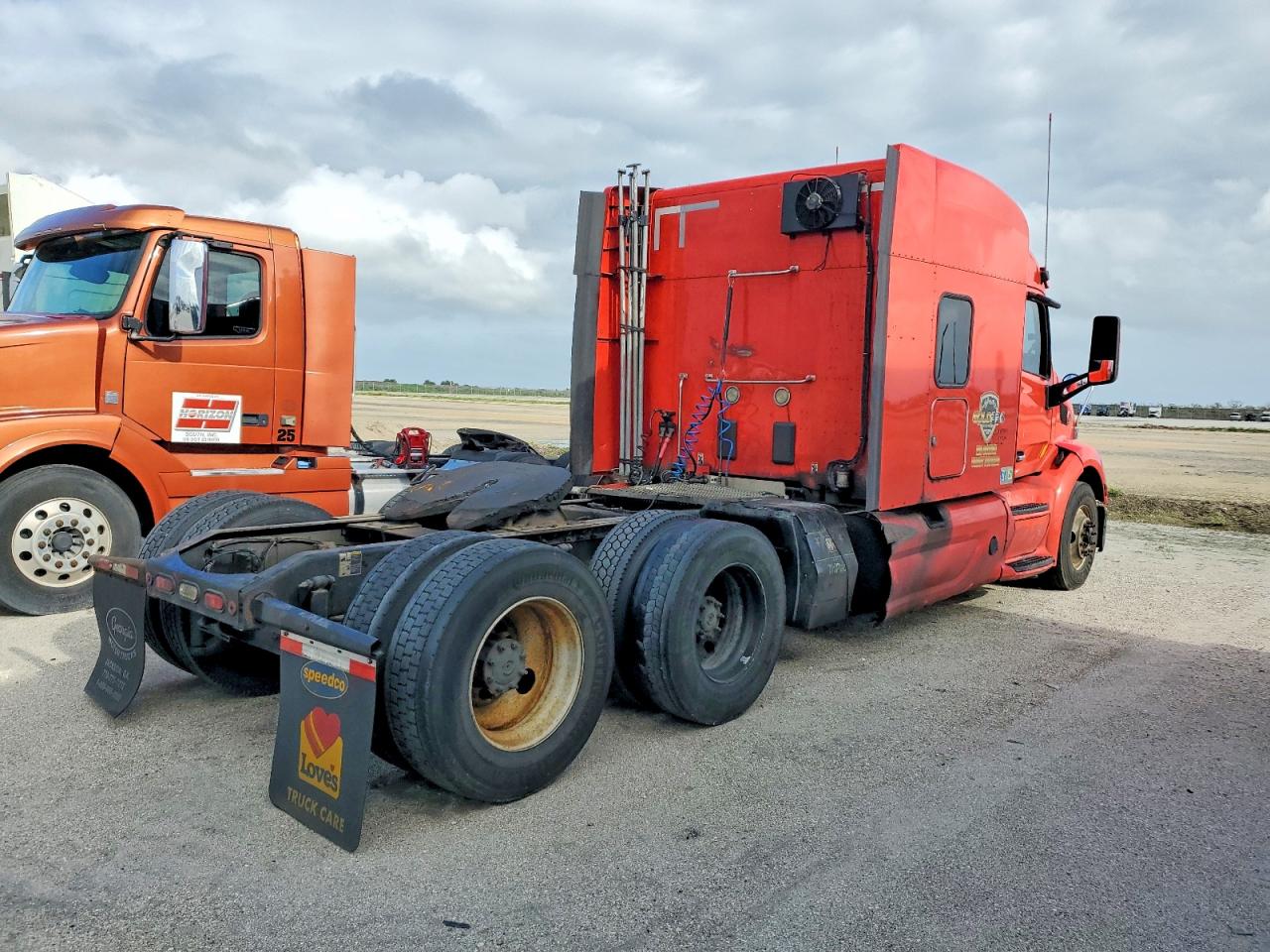 Peterbilt 579