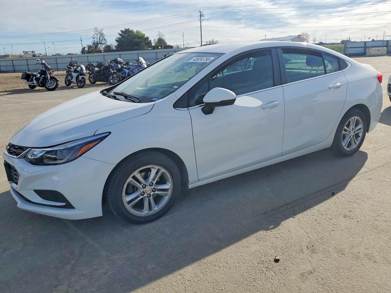 Salvage Chevrolet Cruze Image