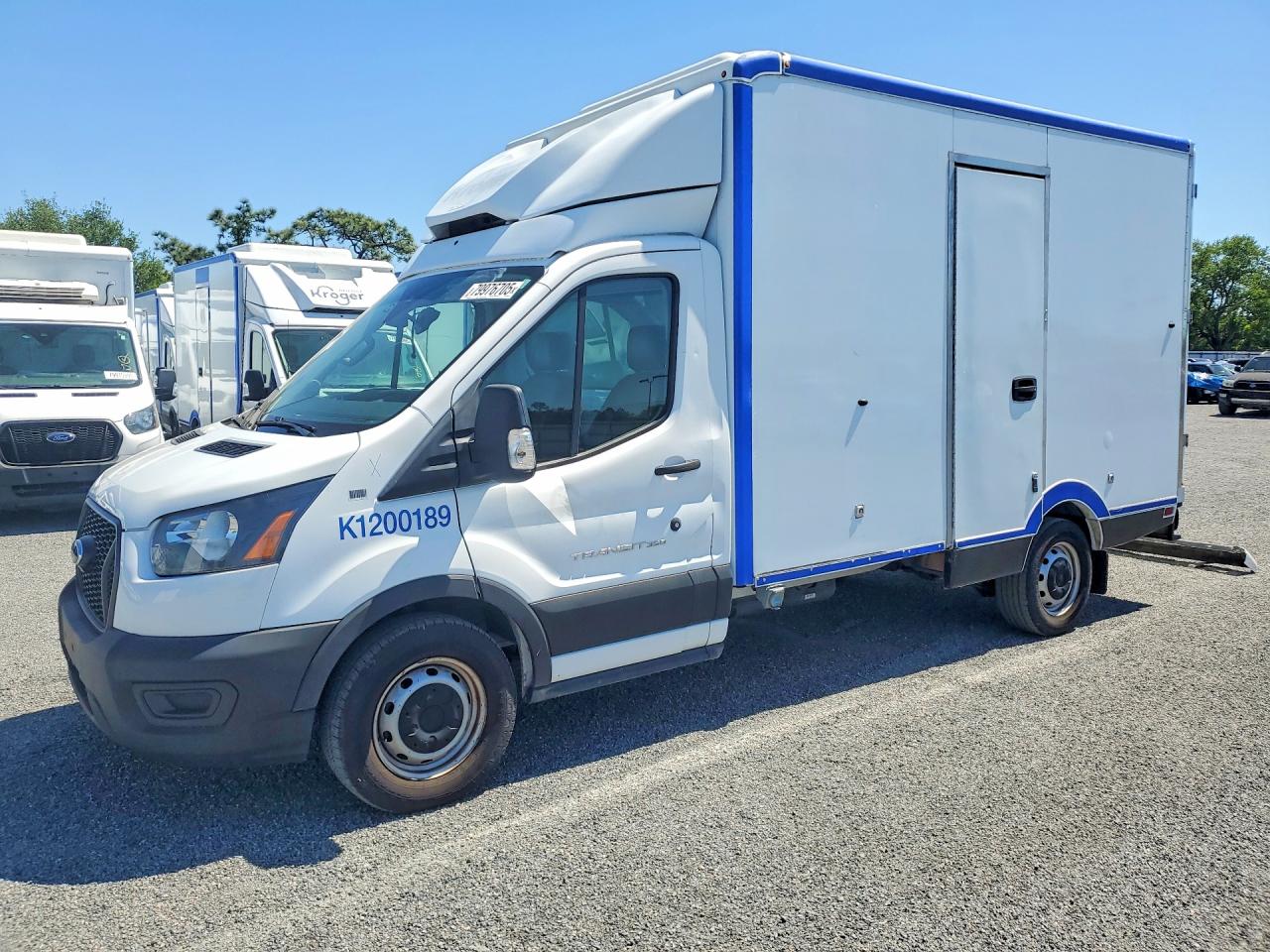 Salvage Ford Transit Image