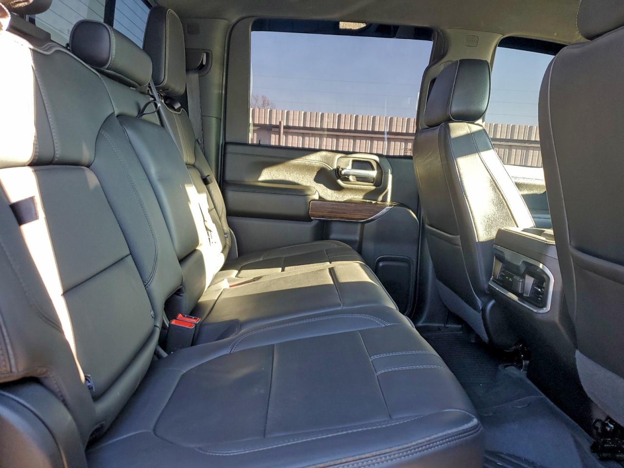 Chevrolet Silverado K2500 High Country