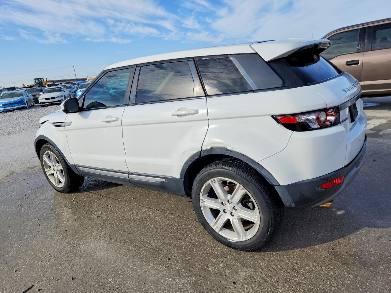 Land Rover Range Rover Pure Plus