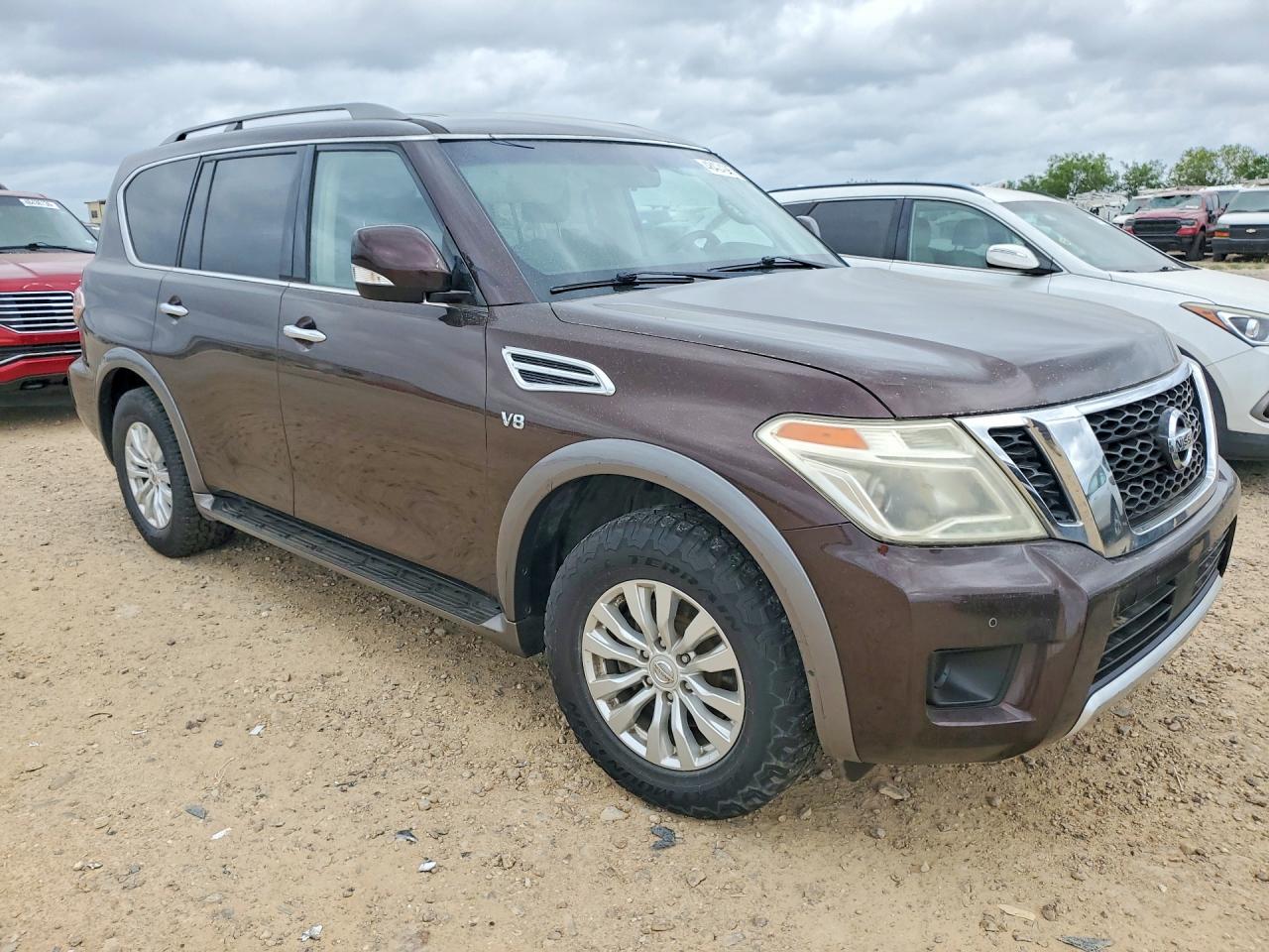 Nissan Armada Sv