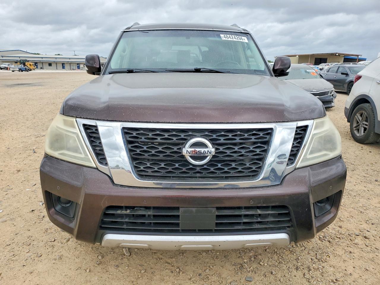 Nissan Armada Sv