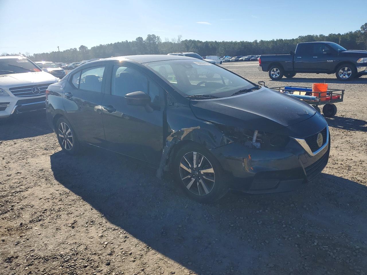 Nissan Versa Sv